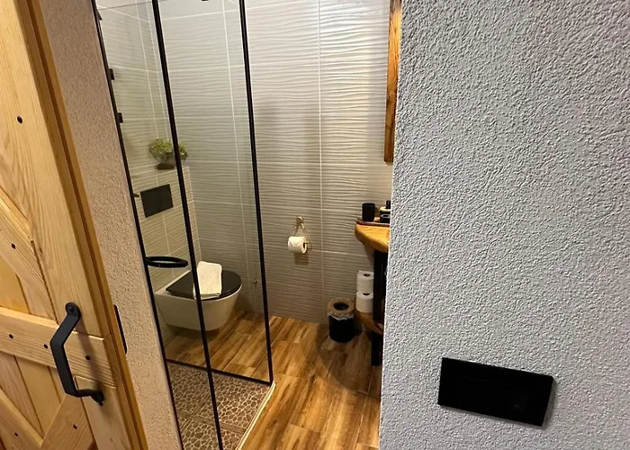 Mountain & * Makov Hrib